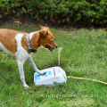 Jardin à l'extérieur de la pédale d'alimentation en eau pour chiens à pédale